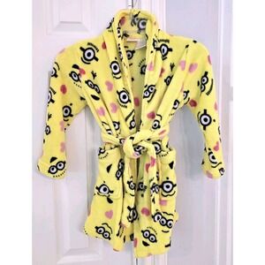 Despicable Me 2 Youth girls long sleeve Minon/Heart robe, size‎ Small (6-6X)